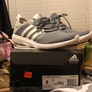 Adidas cc fresh bounce size 9 womens